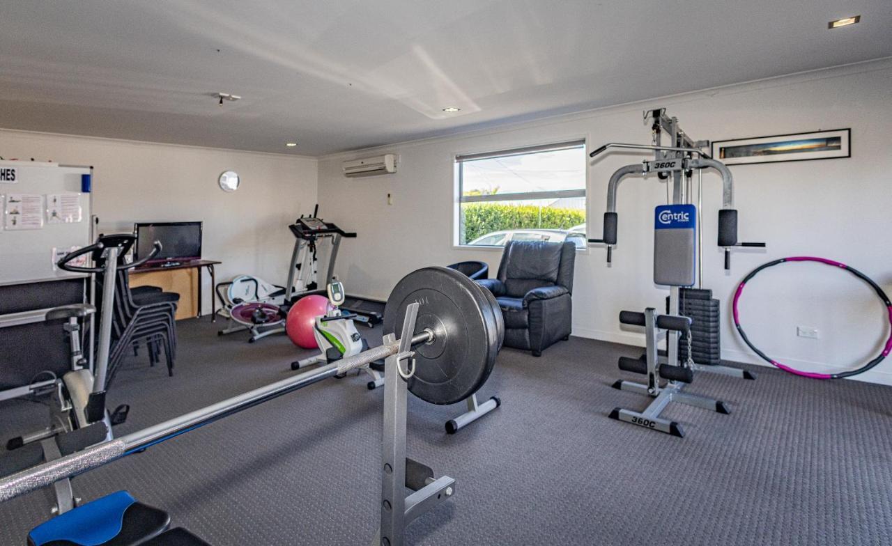 Pukekura Motor Lodge New Plymouth Eksteriør billede A home gym